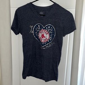 Boston Red Sox t-shirt Girls Size XL